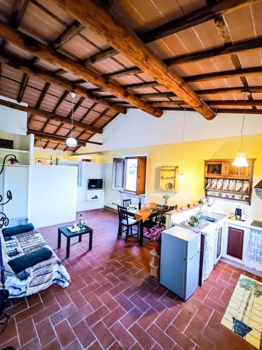 La Casa Nella Vigna Colline Del Vino Apartman Capannori Kültér fotó
